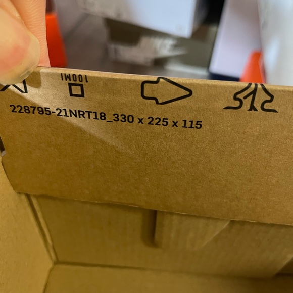 ⭐️⭐️ Nike empty boxes (trail) fit up to men’s 12. Limited amount. - Picture 6 of 8